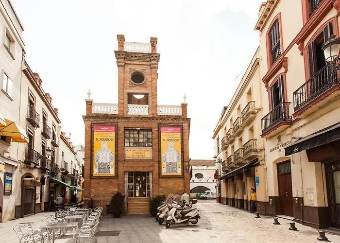 Cathedral House 2* Sevilla